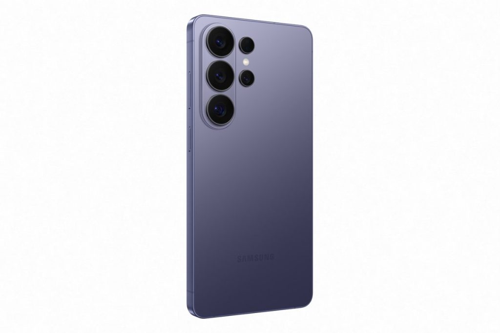 Tył Galaxy S26 Ultra z wyspą aparatów.