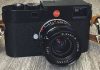 Leica Oskar Barnack Award 2026 – dwunastu finalistów, rozstrzygnięcie 8 października Aparat dalmierzowy Leica M z obiektywem Elmarit 28 mm