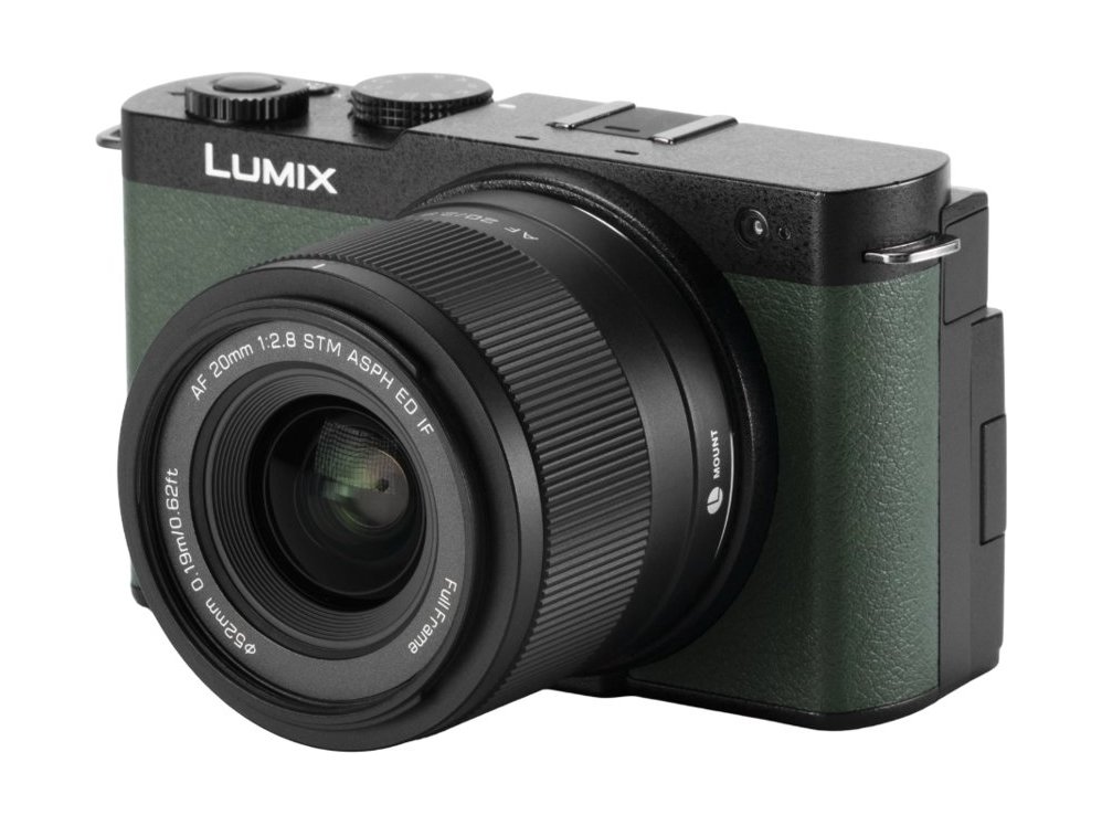 Viltrox AF 20 mm f/2.8 Air L – najlżejszy w serii (159 g).