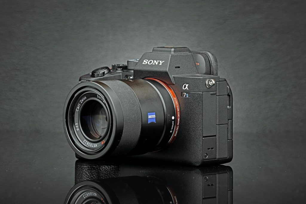 Sony A7S III z obiektywem FE 55 mm f/1.8 ZA