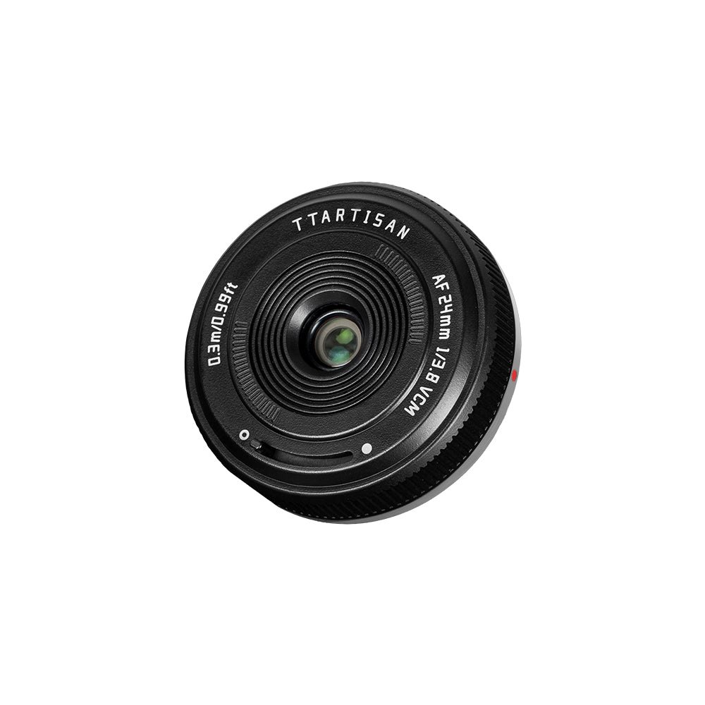 Obiektyw TTartisan AF 24mm F3.8 mini – widok z przodu